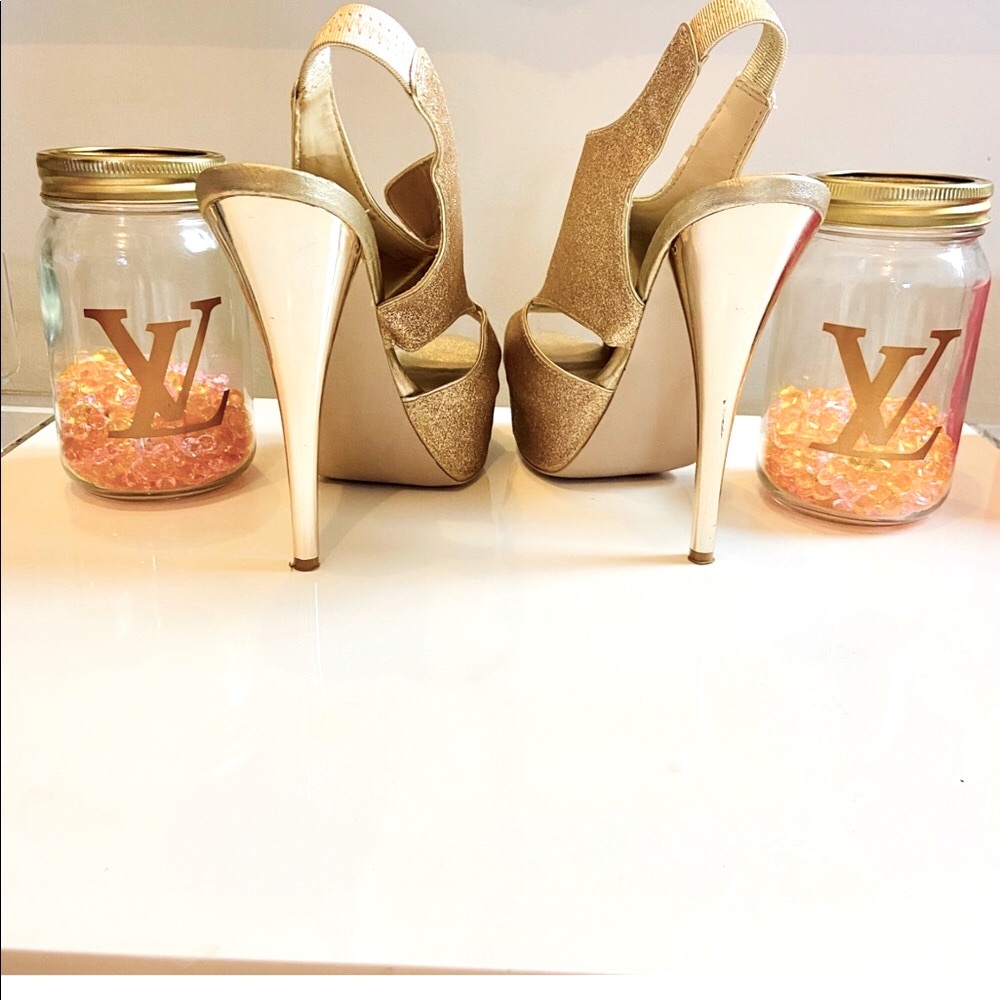 🦋SALE🦋 Glitter gold STEVE MADDEN peep toe stilettos - Picture 3 of 4